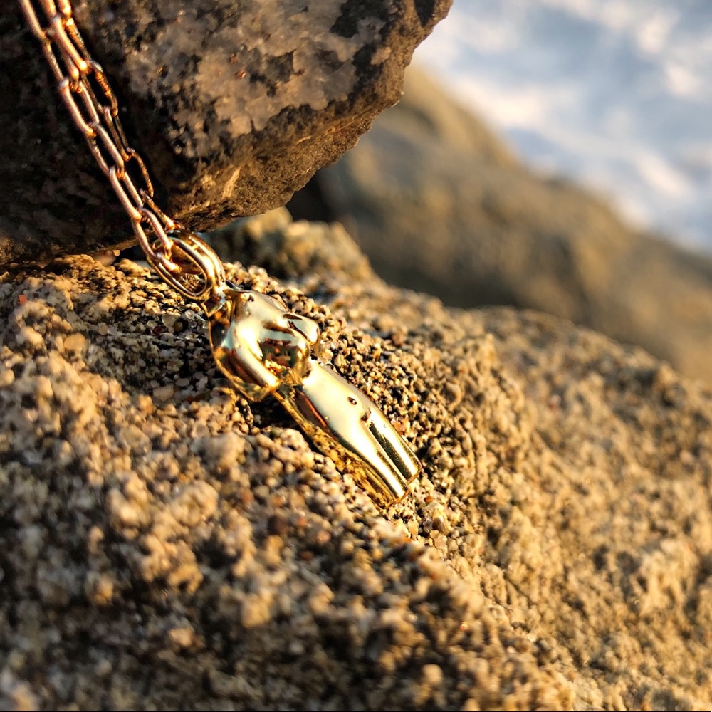 Female Body Necklace 14K Gold Filled Tarnish Free - Picture 4 of 12